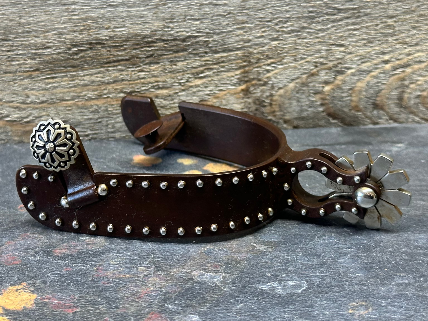 Equestrian Spur #47 Points avec finition marron par Tom Balding Horse Tack