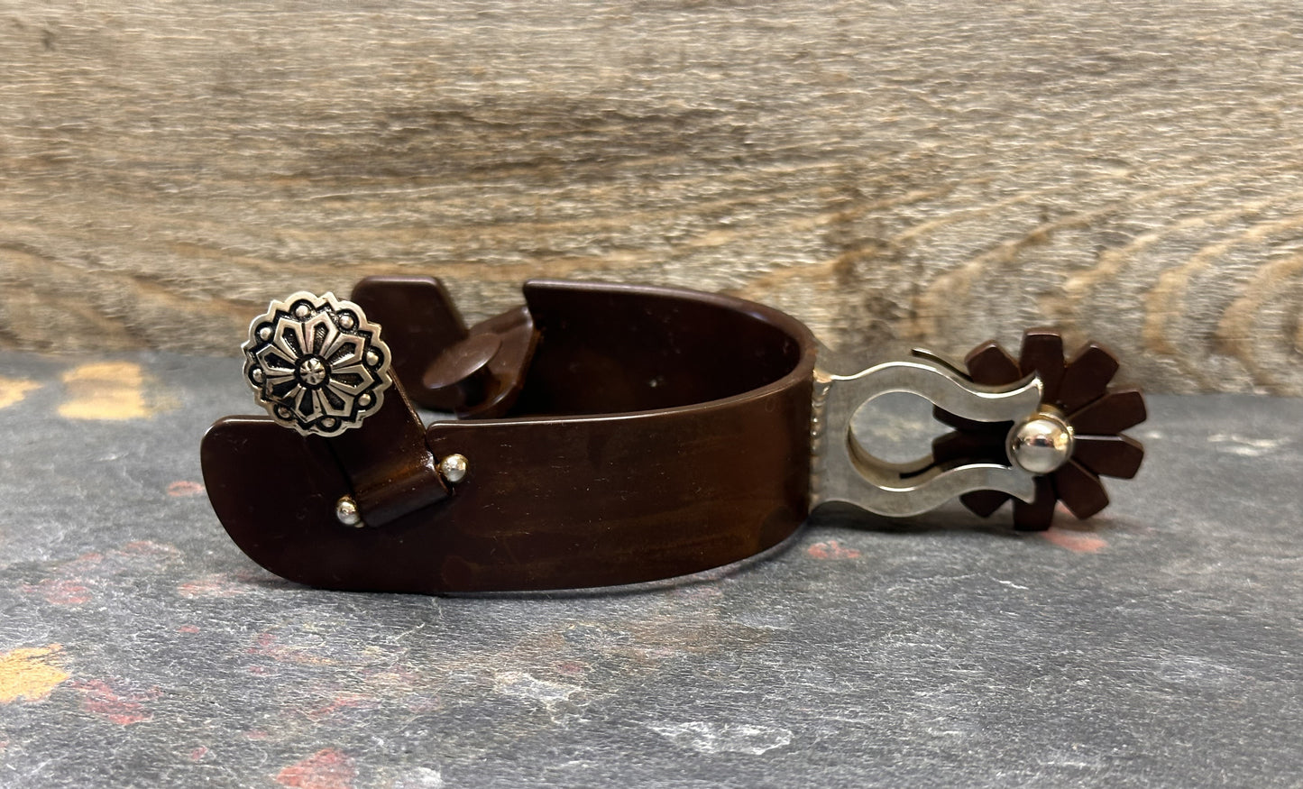 Equestrian Spur #47 Points avec finition marron par Tom Balding Horse Tack