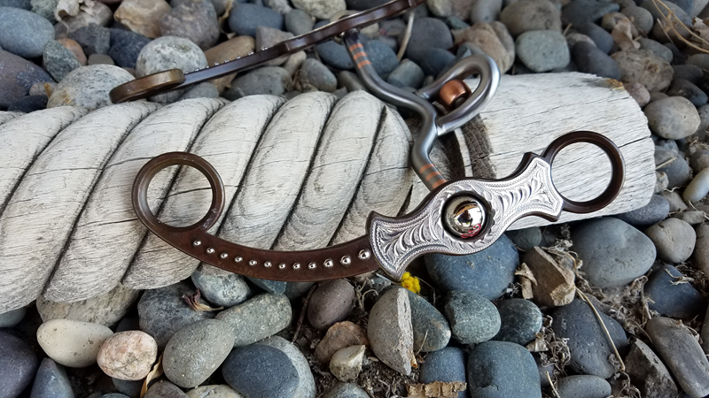 Tahoe Verona with Roller Brown Silver Dots Artistic shot