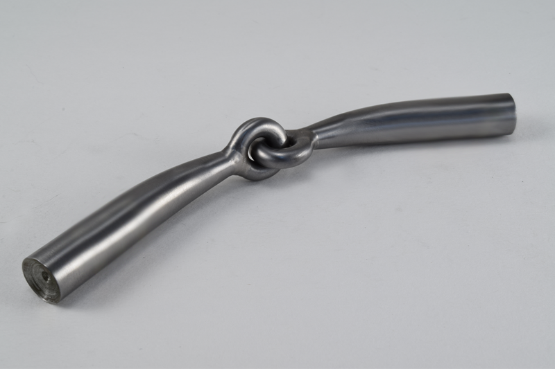 ميزة Long Shank Snaffle