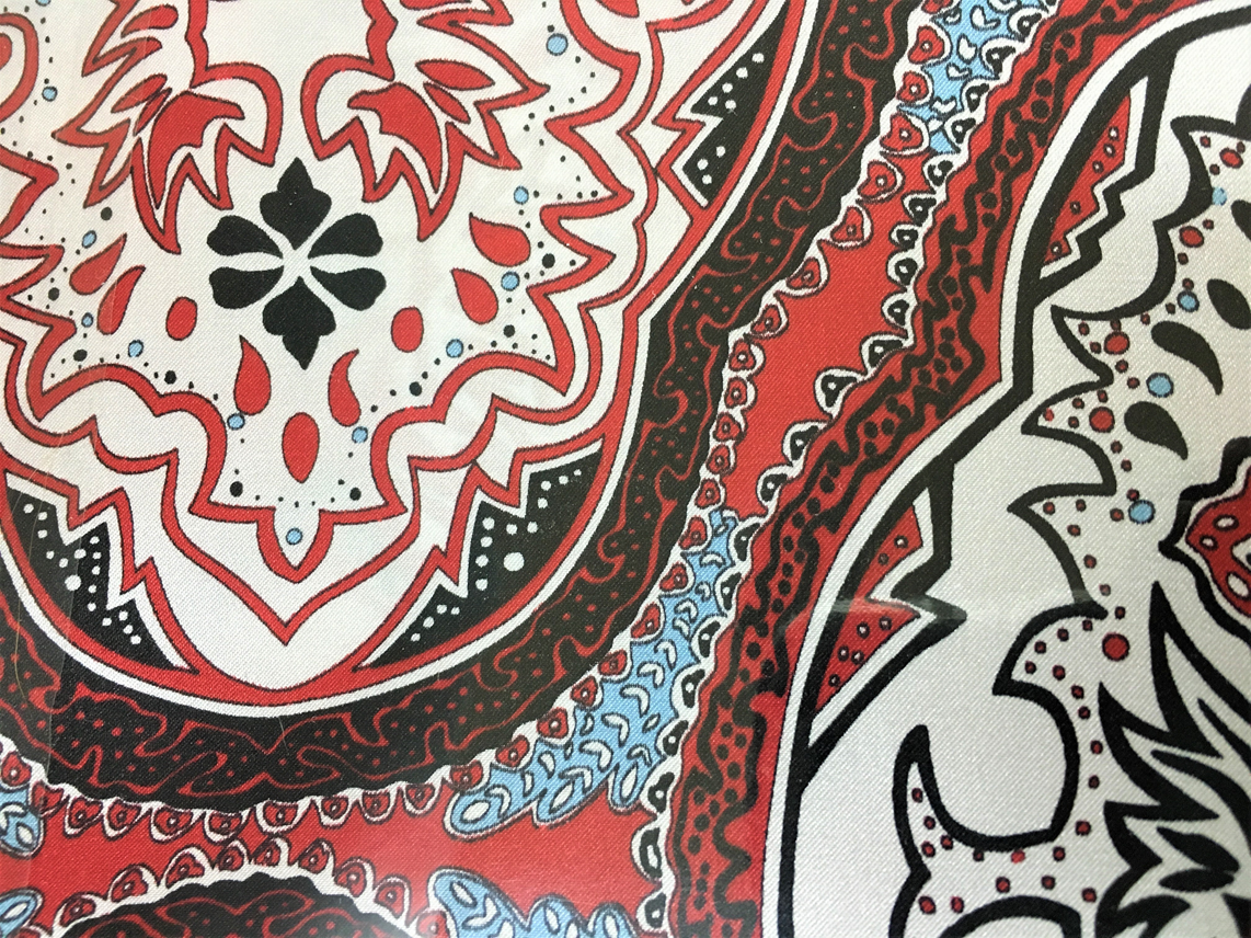 Padrão de pano selvagem de seda - Pequeno lenço de impressão vermelha Bandana