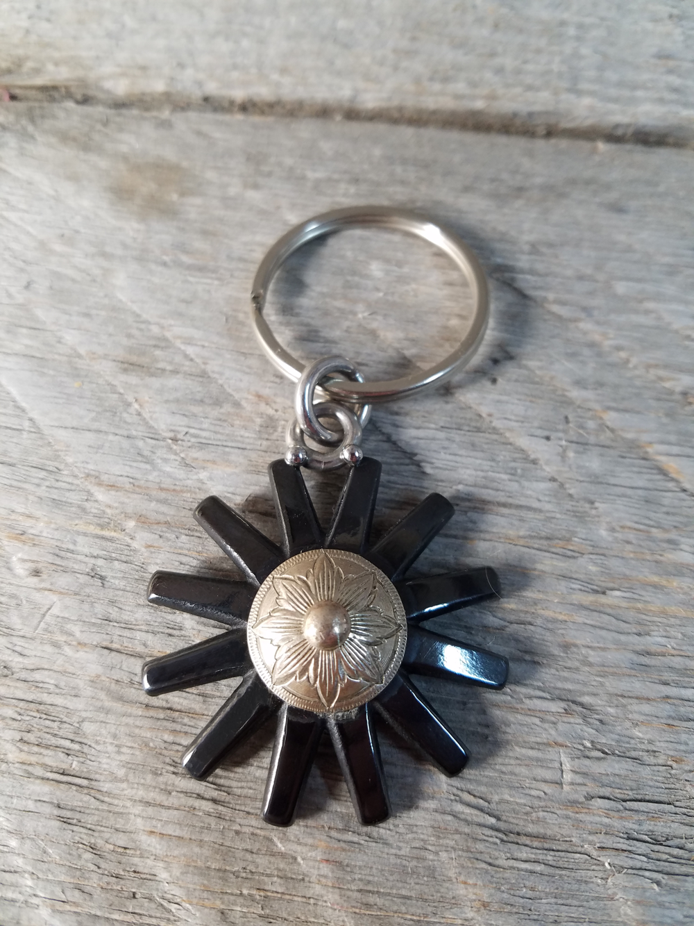 Spur Rowel Key Ring - Black