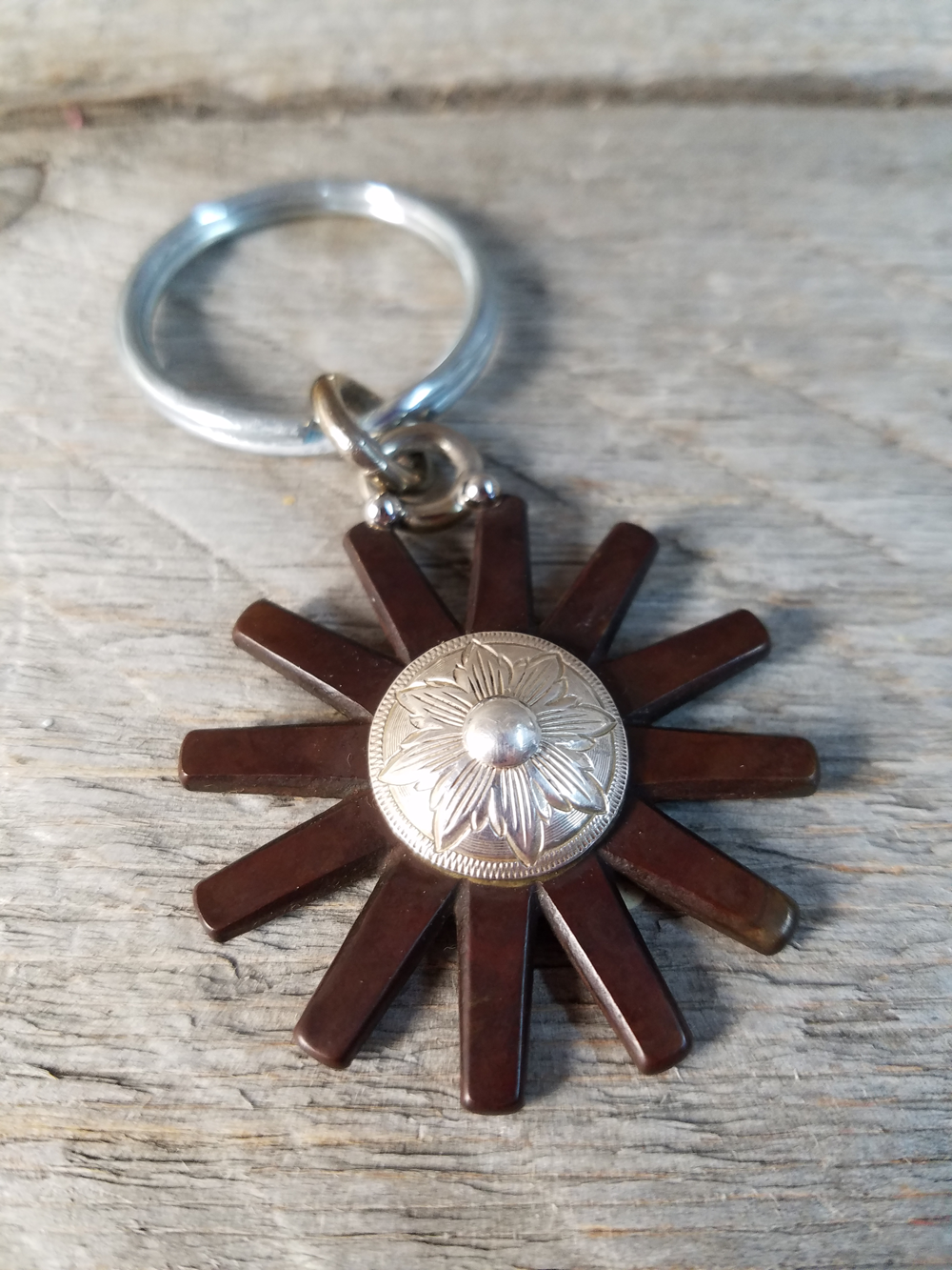 Spur Rowel Key Ring - Brown