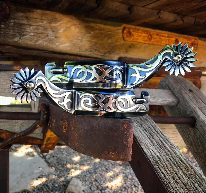 Equestrian Spur #56 Nouveau 2018 - Éperons tribaux de la série 1800 en finition antique par Tom Balding Horse Tack