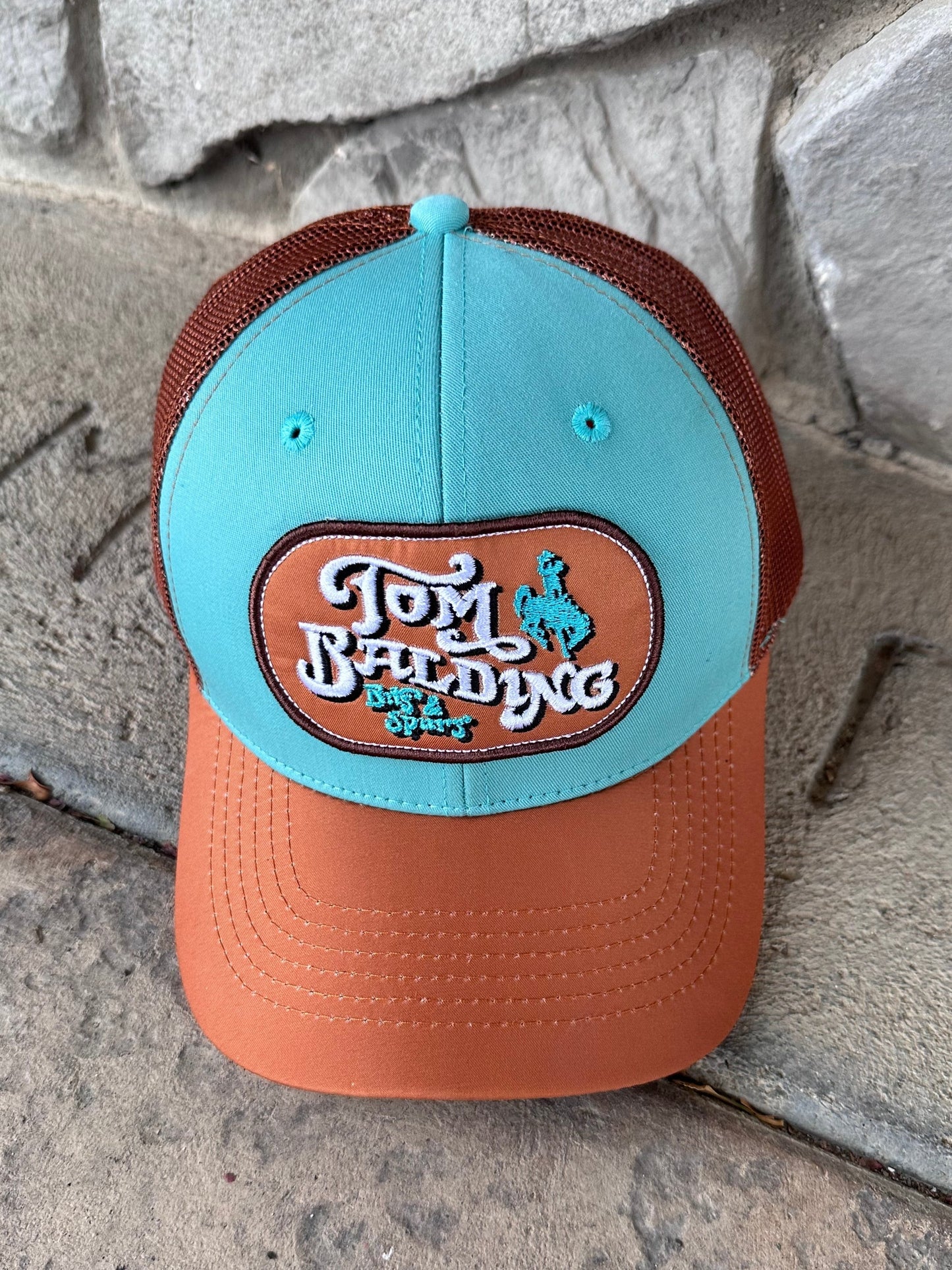 Gorra n.° 52 NUEVA color naranja quemado y turquesa con logotipo clásico