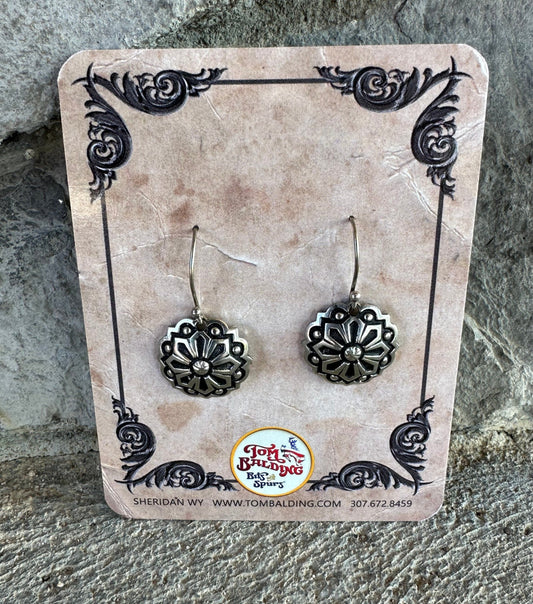 Pendientes y colgante de concho floral negro clásico antiguo