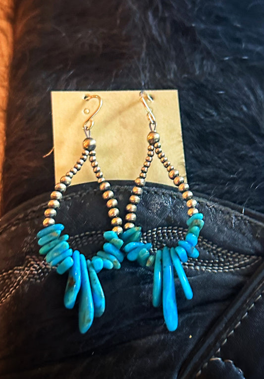 Copia de Turquoise Bead &amp; Navajo Pearl Accent Pendientes