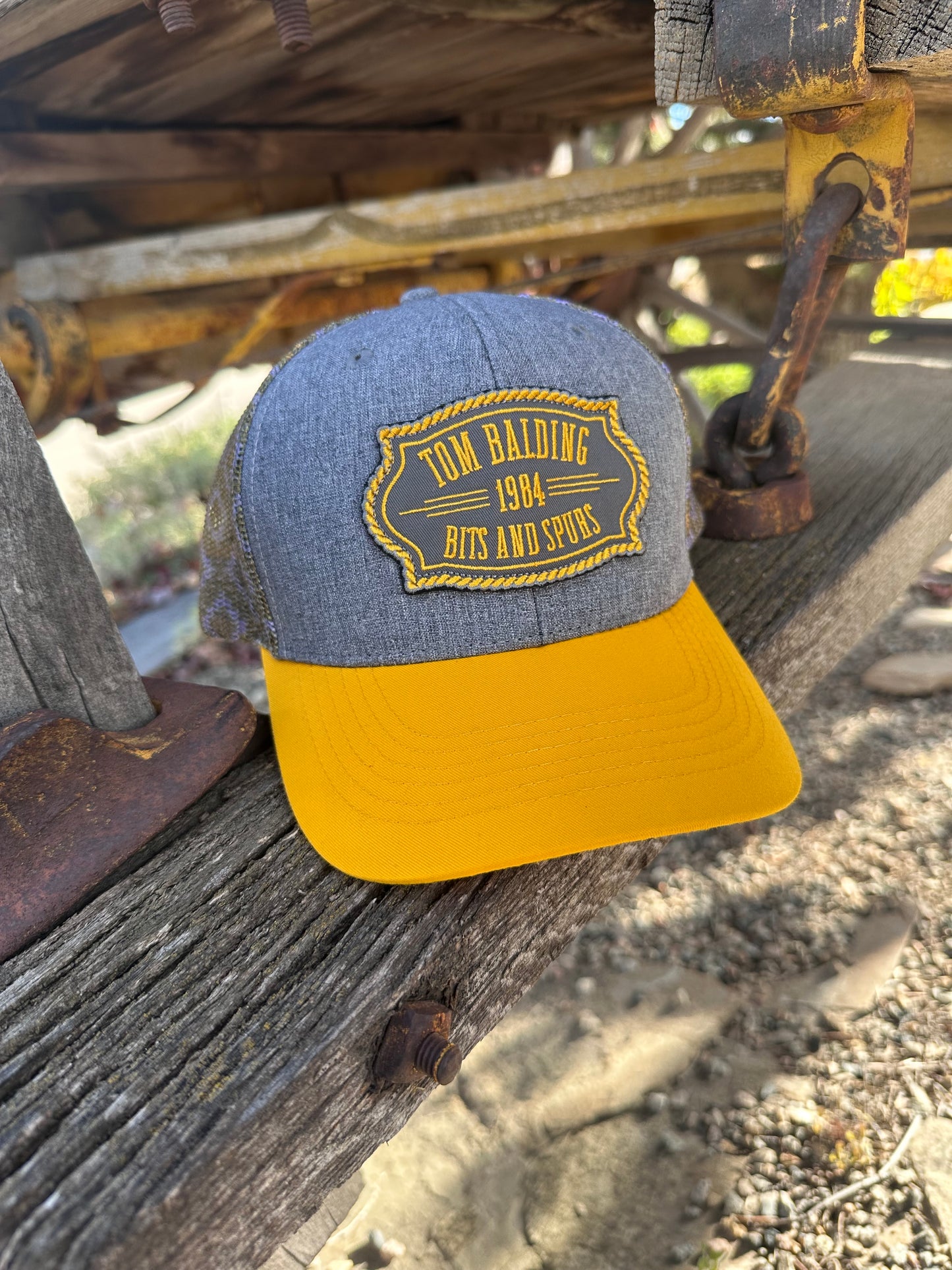 Cappellino #52 NUOVO Arancione Bruciato e Turchese con Logo Classico