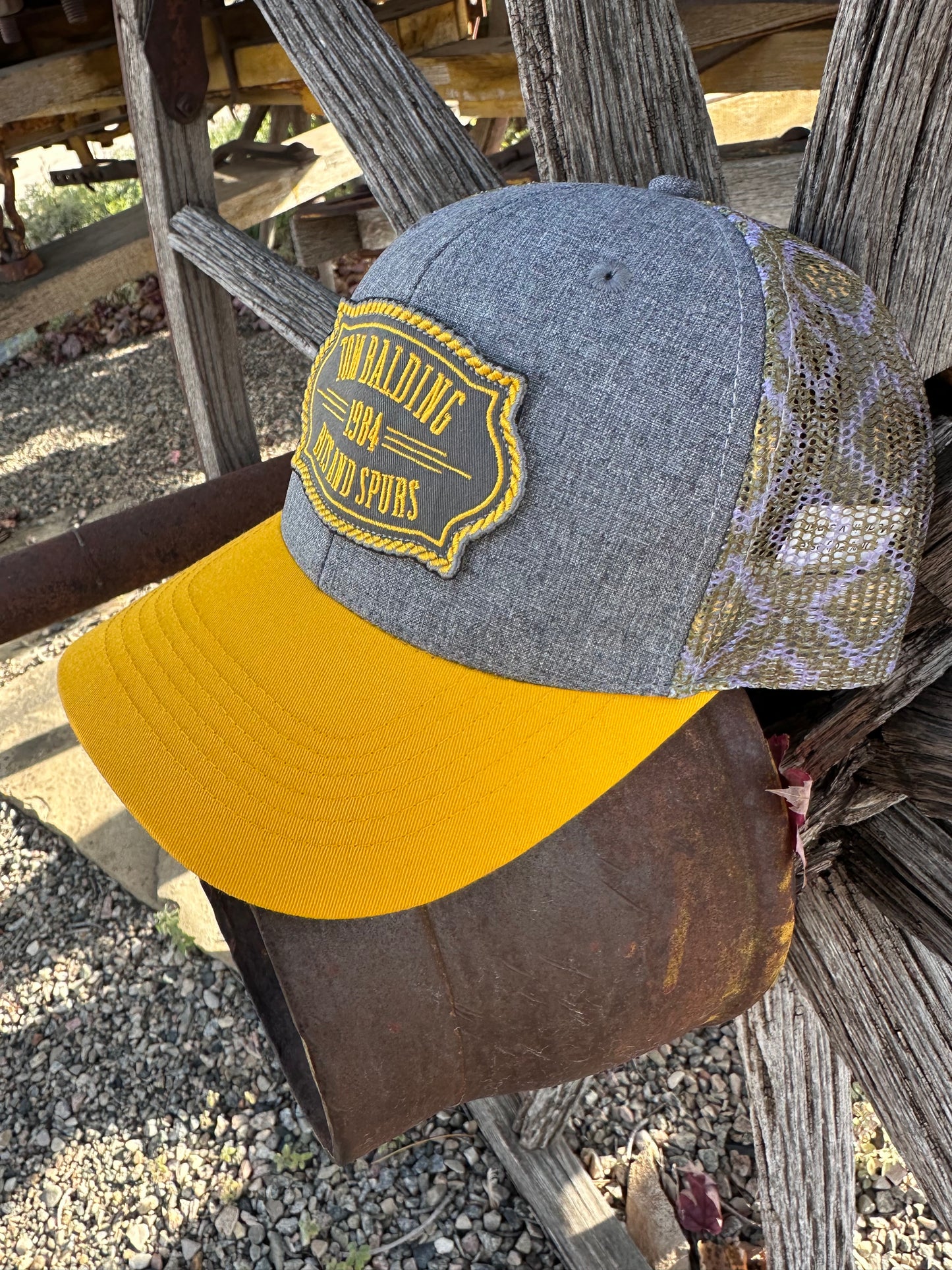 Cappellino #52 NUOVO Arancione Bruciato e Turchese con Logo Classico