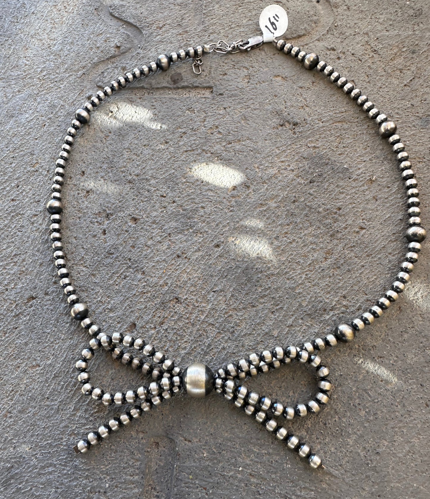 Exquisite Bow Navajo pearl Necklace