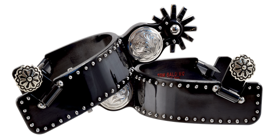 Equestrian Spur #57 Texas Heelband Finition noire avec points et concho par Tom Balding Horse Tack