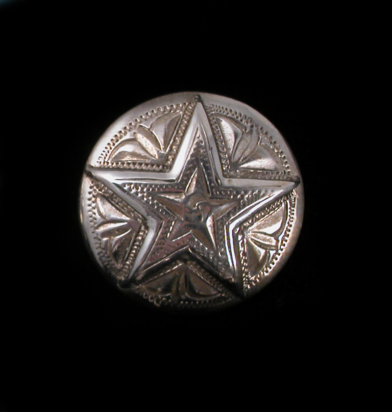 Classici orecchini concho a forma di stella in argento sterling